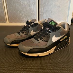 Nike Air Max 90